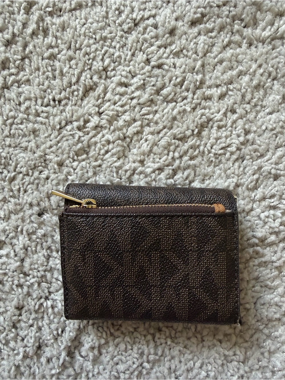Michael Kors Black Pebbled Leather Card Holder with Gold Logo - Picture 5 of 6